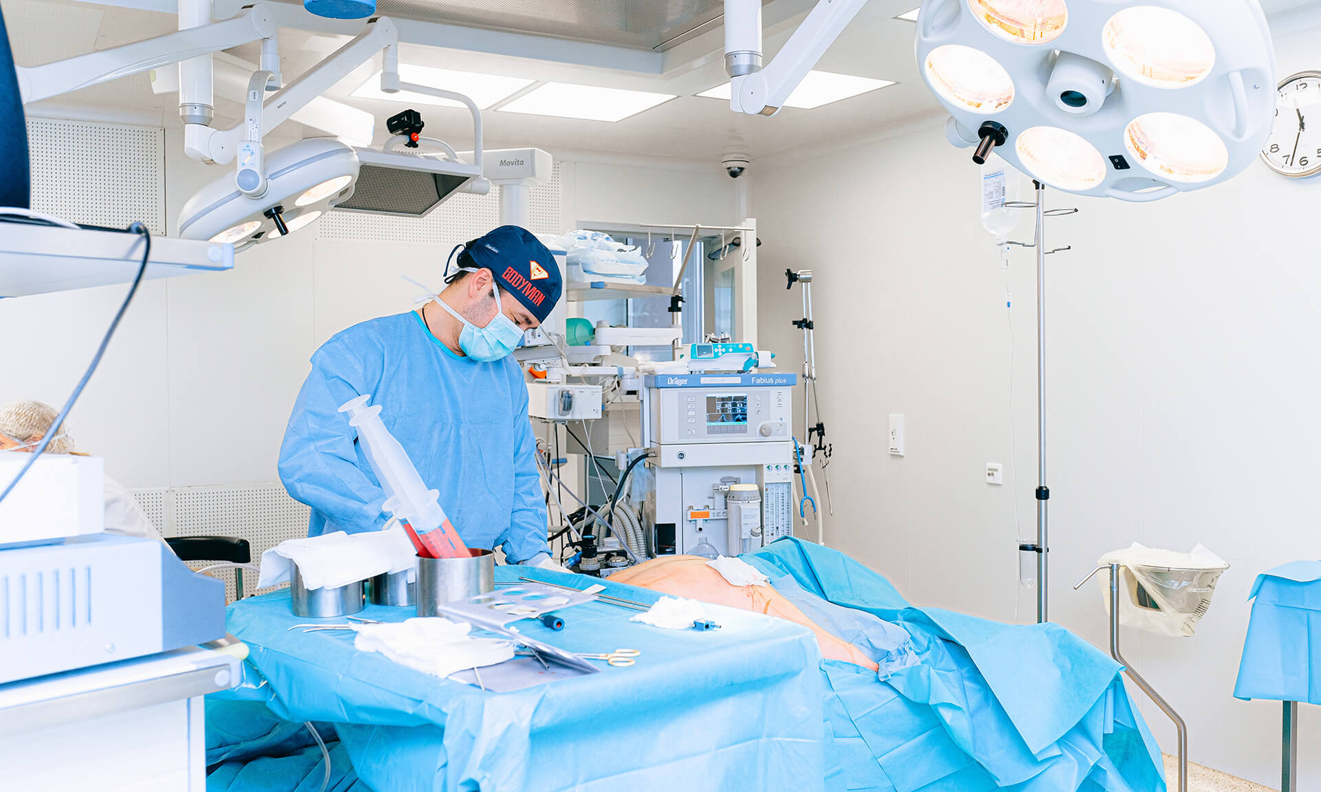 Atendimento odontológico 24 horas em Curitiba